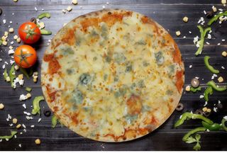 Pizza 4 Quesos  (33 Cm.)