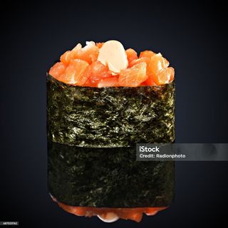 Salmão Queijo gunkan