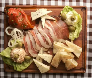 Žar Mance oval 300g