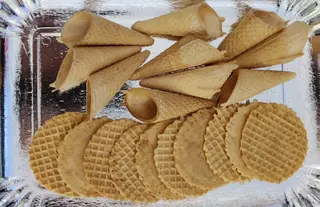 Sacchetto da 10 cialde con 10 piccoli coni wafer
