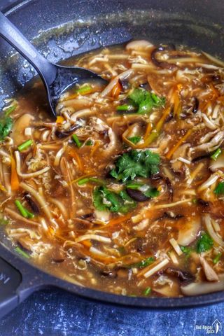 18. Супа от бамбук и китайски гъби (350 гр)