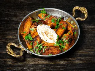 Картопля запечена в аджиці (300g)