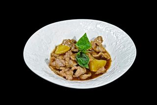 286. Manzo con patate