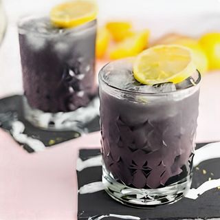 Crna limunada sa aktivnim ugljenom