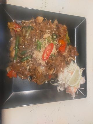 Pad Thai z wołowiną