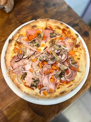 Pizza Milano