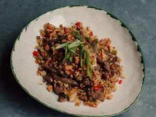 Смажений рис з овочами та додатками на вибір (300g)