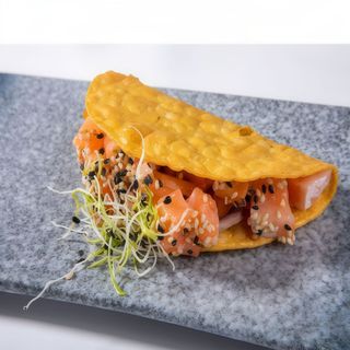Taco Salmón (1 Pza.)