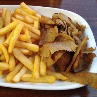 Patatas Con Carne Grande