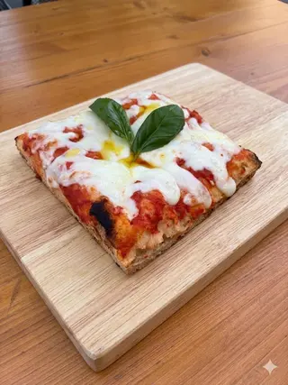 Pizza Margherita