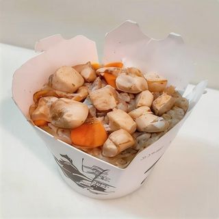 Arroz Frito Con Pollo Curry Al Estilo Tailandés