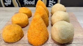 Arancino siciliano al prosciutto e provola