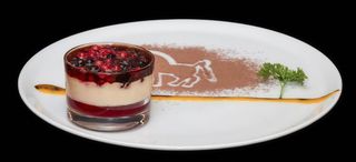 515. Coppa creme brulee e frutti di bosco