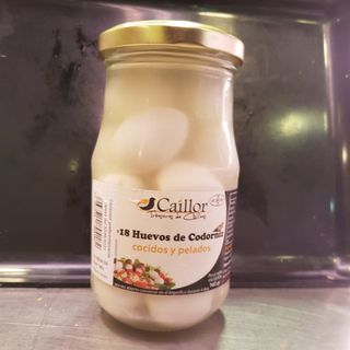 Huevos de codorniz herbidos