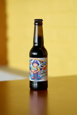 Пиво бут. Captain Morion 0.33 мл