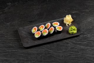 Каппа маки лосось и авокадо (210г)