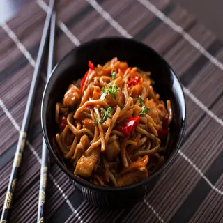 Yakisoba chicken