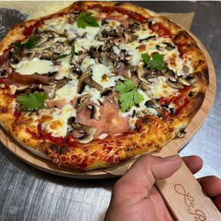 Pizza Carlos (28 Cm.)