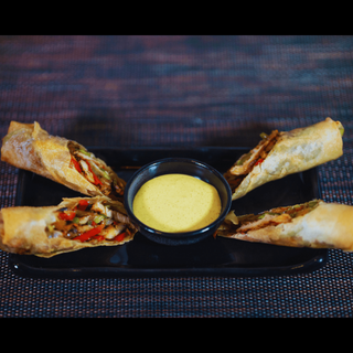 სპრინგ როლი ქათმით