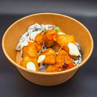 Queso Frito Con Mojos Y Salvia De Palma