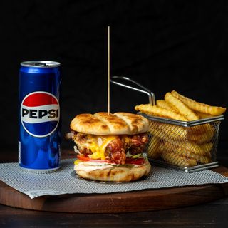 Rich Burger Bacon meni