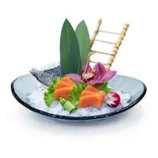 120. Sashimi salmone - 10 pezzi
