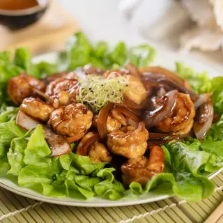 Langostinos Encebollados con Salsa Soja