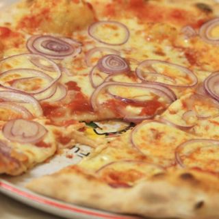 Pizza Pugliese (33 Cm.)