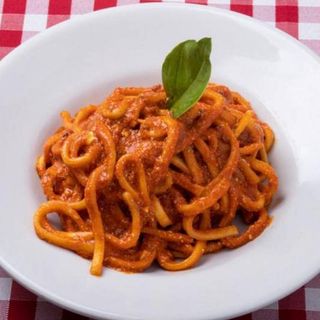 Scialatielli al ragù vegano e ricotta