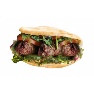 Menú pita clásico köfte turco