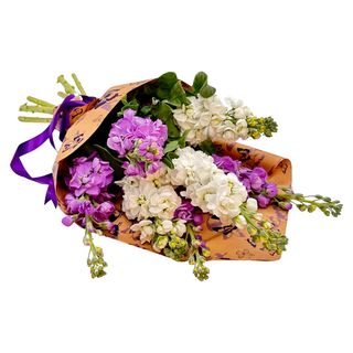 Buchet flori parfumate albe si mov