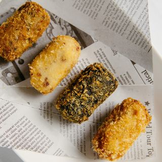 Croquetas mixtas (4 uds.)