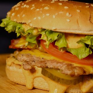 Бургер Яловичий (380г)