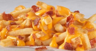 Patate animal style fries