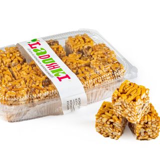 Чак-чак нар. с орехом (400 гр)