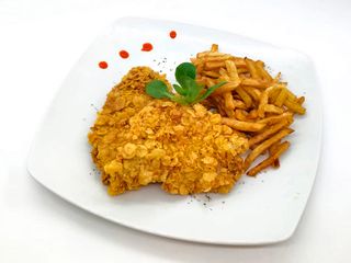 Șnițel de porc în fulgi de porumb