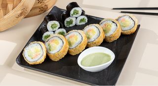 ფუძიამა ( მოცარელას როლი )FUJIYAMA (Mozzarella roll)