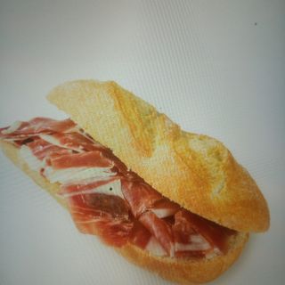 Montado De Jamón