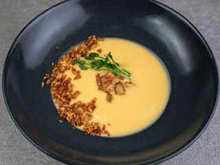 Сирний крем суп з куркою