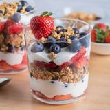 Fruit parfait (small cup)