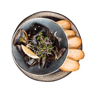 Мідії у вершковому соусі (500г)