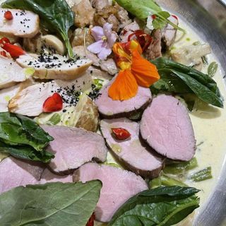 Печеня “Три мʼяса» (1000 г)