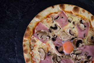 Pizza Capricciosa
