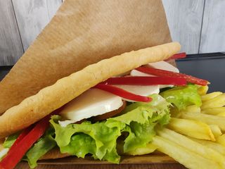 Голям тостер с топено сирене (500г)