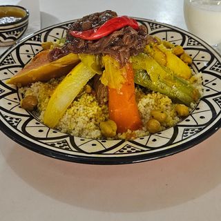Couscous Viande +Tfaya et Lben