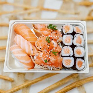 T12 Sushi Misto I