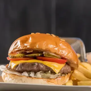 CHEESEBURGER    