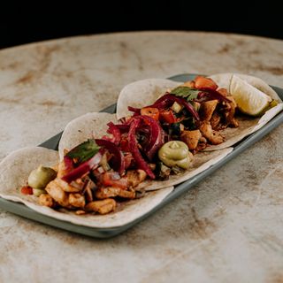 Tacos Pío Pío (3 Uds.)