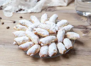 Cornulețe cu nucă