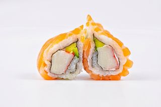 109. Uramaki sake love